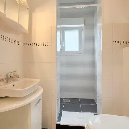 Apartman Marizella Premantura