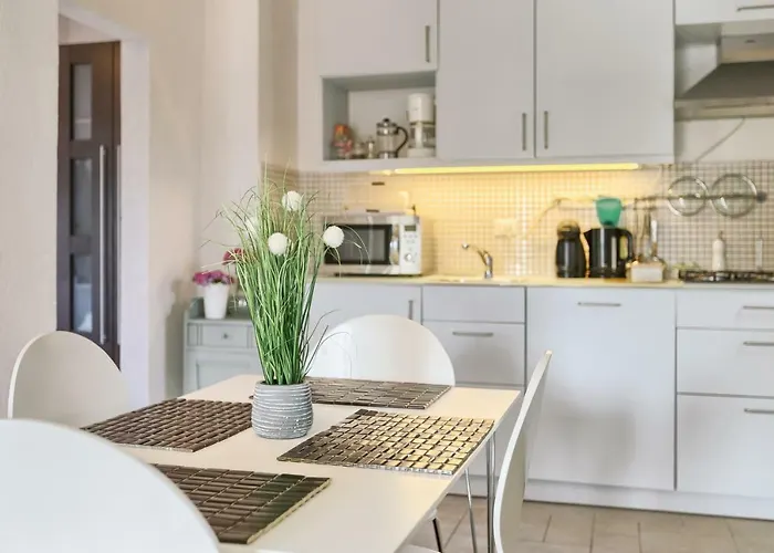 Marizella Premantura